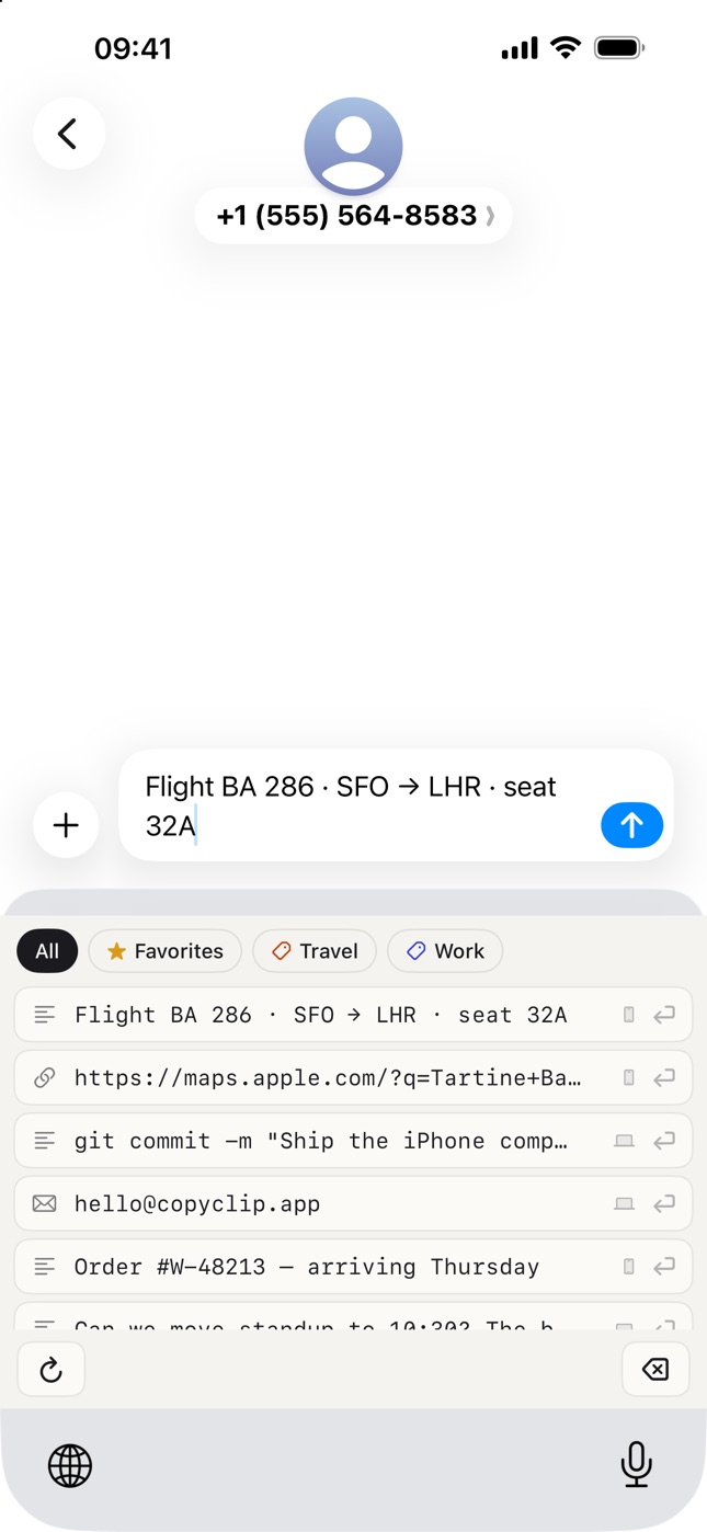 The CopyClip keyboard inserting a saved flight number into Messages